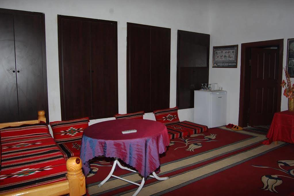 Aslan Guest House Sanliurfa Bagian luar foto