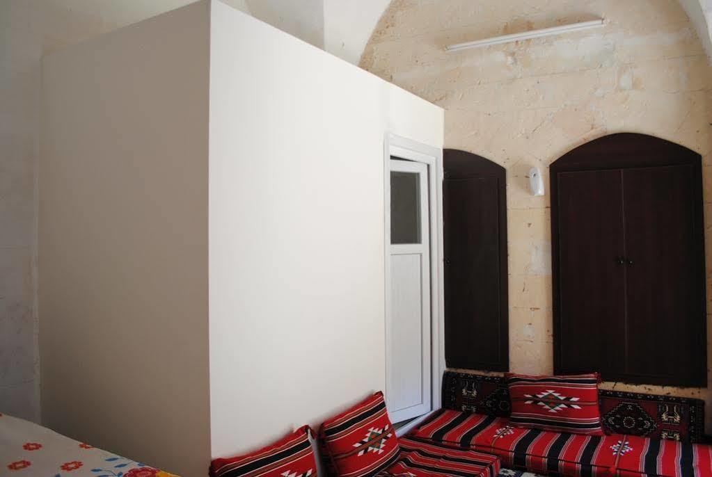 Aslan Guest House Sanliurfa Bagian luar foto